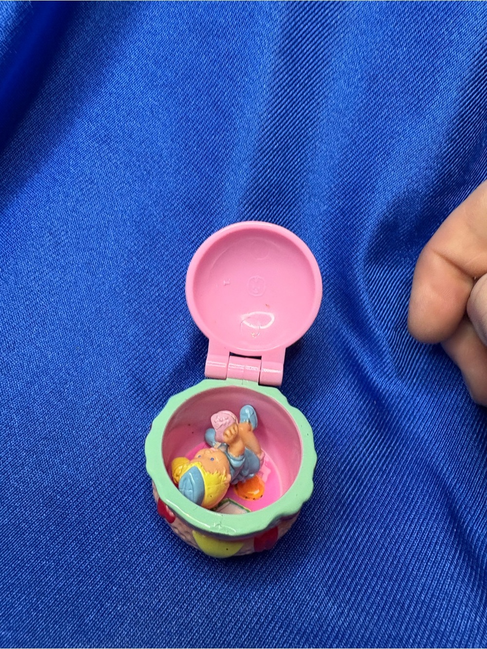 Vintage 1994 Mimi & the Goo Goos Scoffy & Her Burger Compact Bluebird Toys - Picture 5 of 6